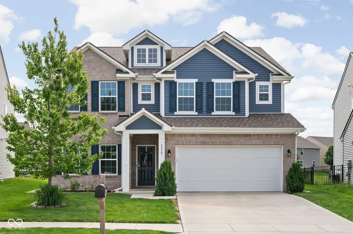 5319 Maywood Drive, Whitestown, IN 46075 - #1