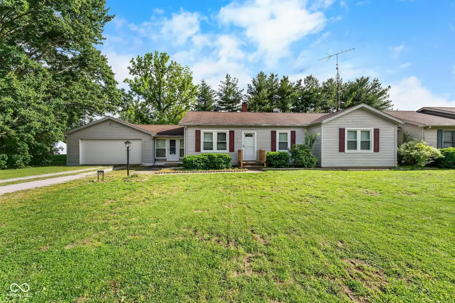 10977 E County Road 1025 N, Seymour, IN 47274 - #2