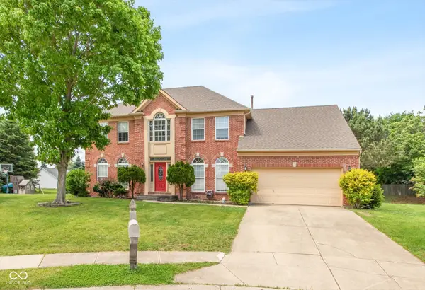13888 Dearborn Circle, Fishers, IN 46038