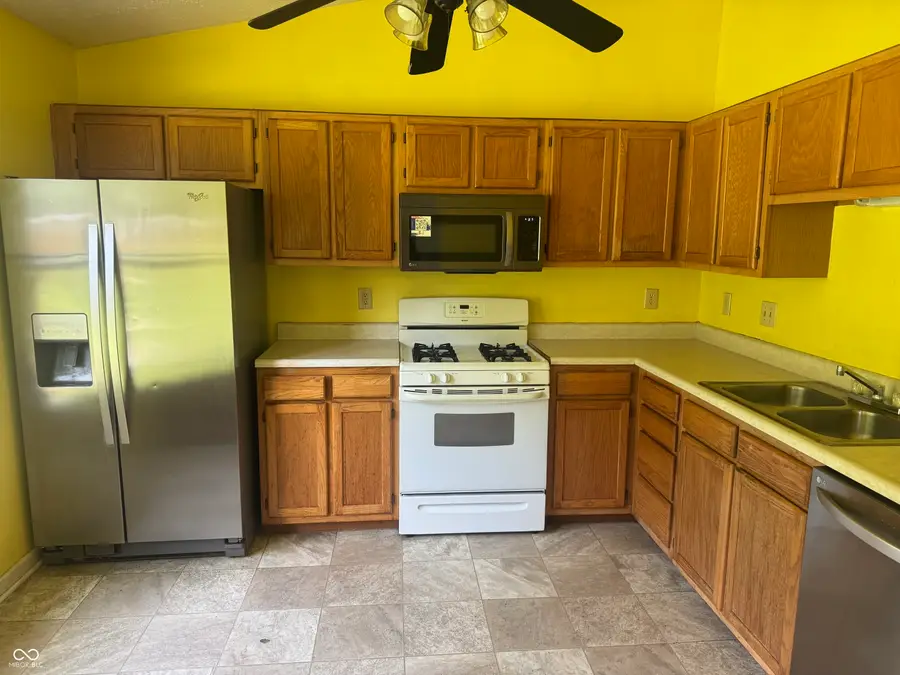 5048 Emmert Drive, Indianapolis, IN 46221 - #3
