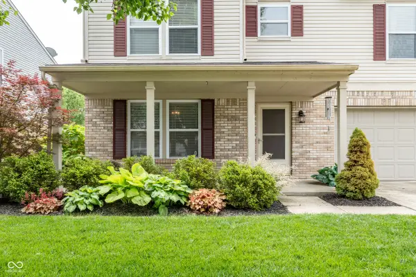 10287 Yosemite Lane, Indianapolis, IN 46234