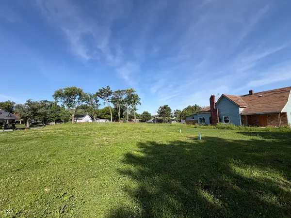 327 S Madison Avenue, Anderson, IN 46016