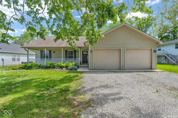 567 Mill Springs, Coatesville, IN 46121