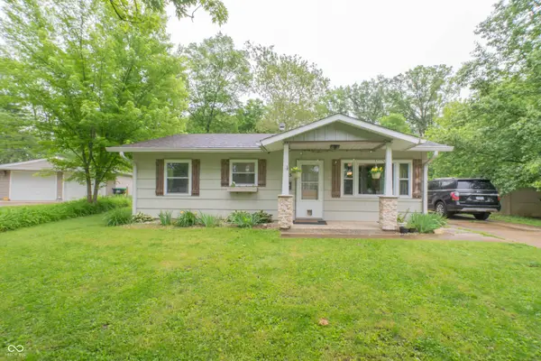 115 Brookside Drive, Whiteland, IN 46184