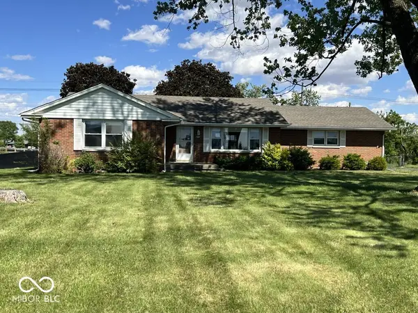 5249 Hickory Road, Indianapolis, IN 46239