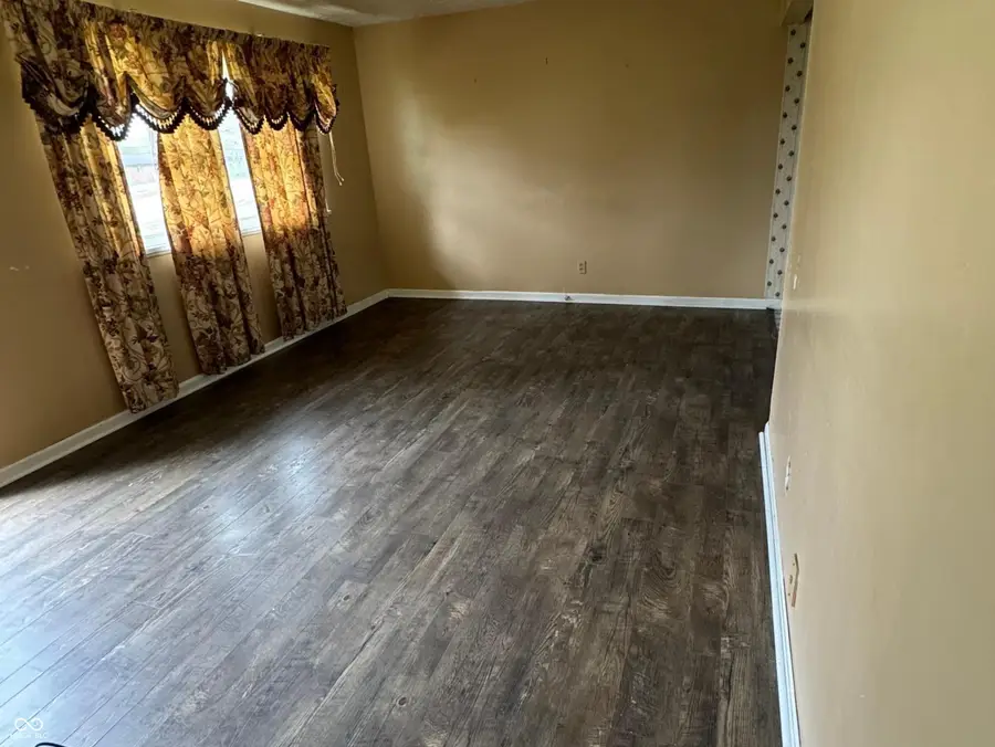 113 Edwards Avenue, Beech Grove, IN 46107 - #2