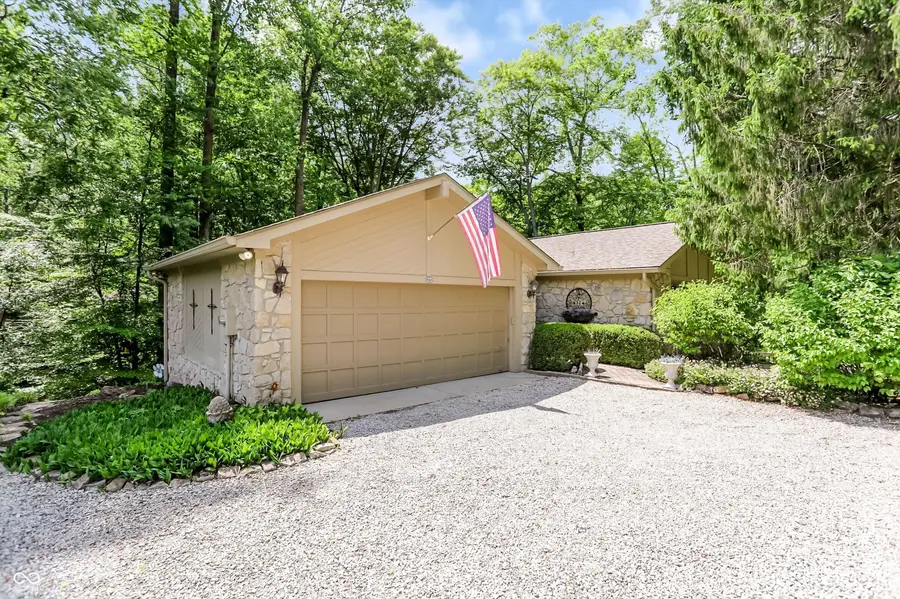 7592 S Poplar Point Drive, Trafalgar, IN 46181 - #3
