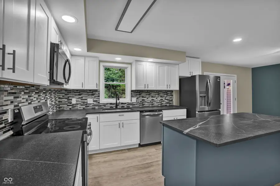 9460 S County Road 550 W, Paris Crossing, IN 47270 - #3