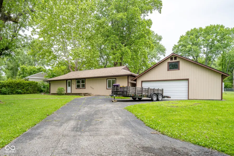 3401 N Stoneycrest Road, Bloomington, IN 47404 - #3