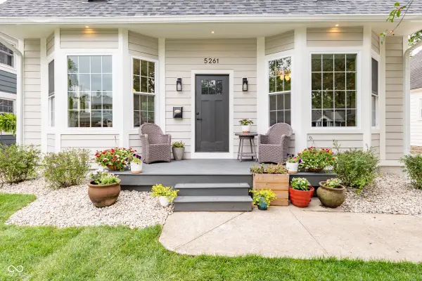 5261 Carrollton Avenue, Indianapolis, IN 46220