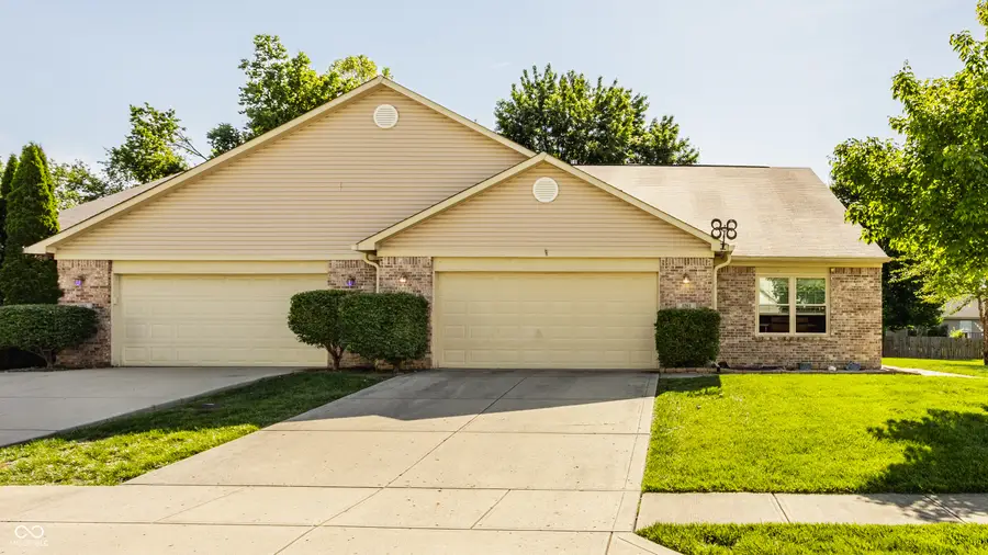 1203 Brittany Circle #B, Brownsburg, IN 46112 - #2