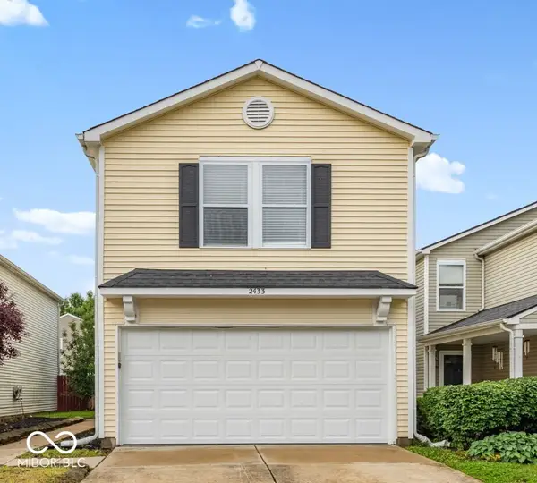 2433 Black Antler Court, Indianapolis, IN 46217