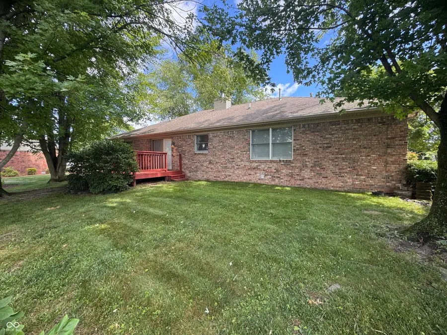 6027 Conestoga Trail, Columbus, IN 47203 - #2