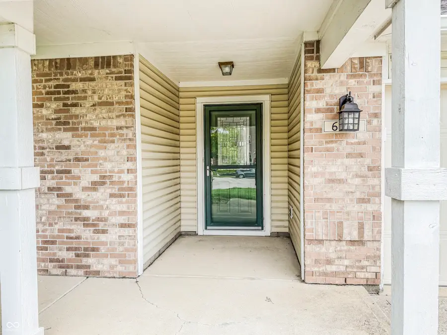 6919 Millbrook Circle, Indianapolis, IN 46237 - #2