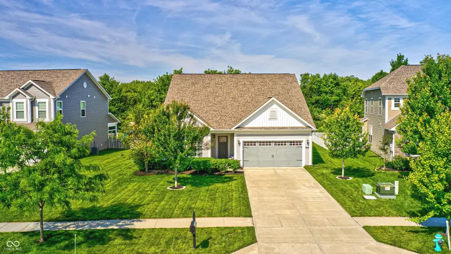 1132 Sunset Boulevard, Avon, IN 46123 - #2