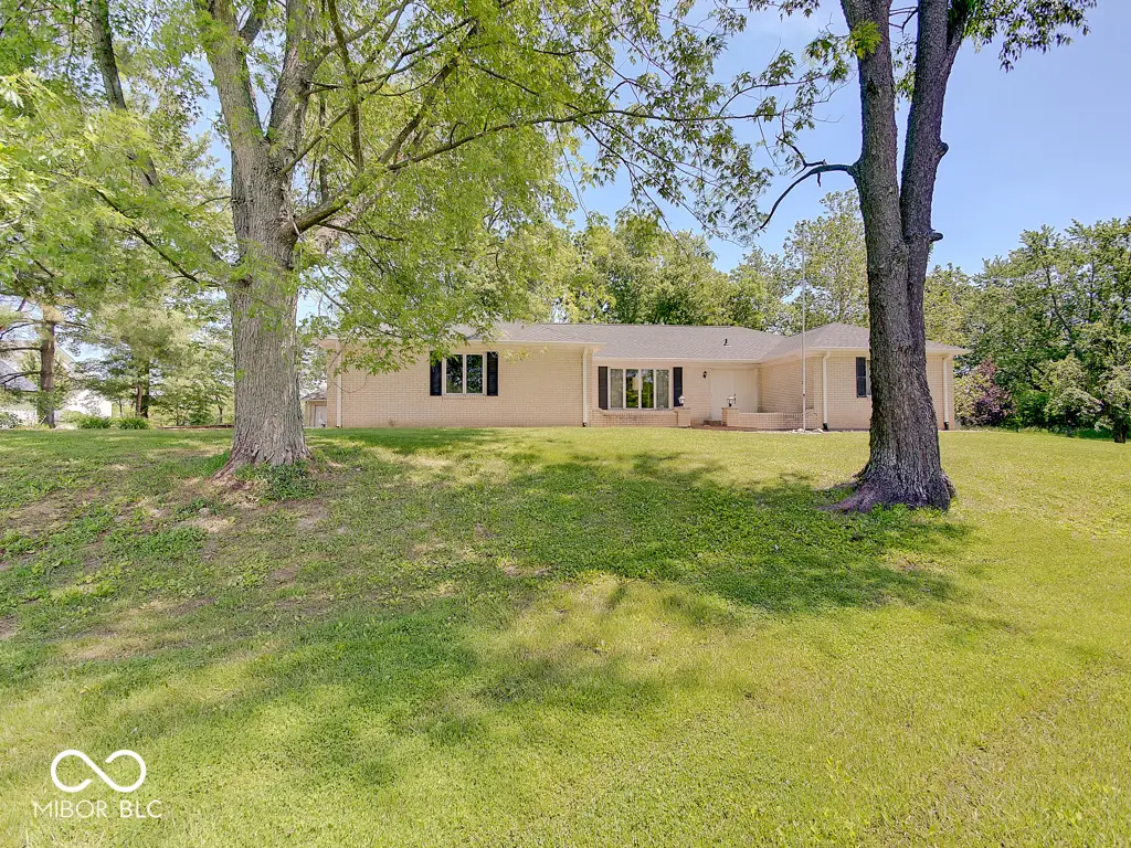 5501 S 875 E, Zionsville, IN 46077 - #1