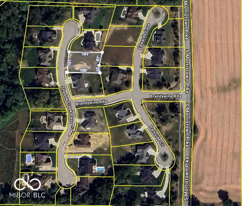 327 Shadow Creek Pass, Greenfield, IN 46140 - #2