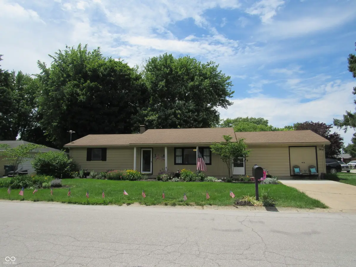 705 Winthrop Drive, Crawfordsville, IN 47933 - #1