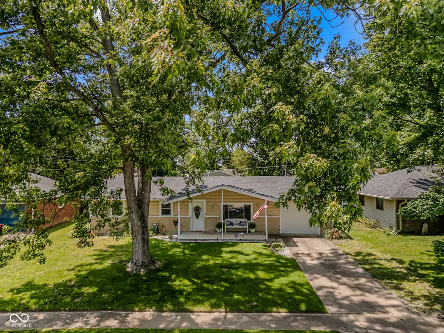 2216 Dawnshire Drive, Columbus, IN 47203 - #2