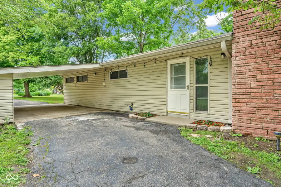 9105 Washington Boulevard, Indianapolis, IN 46240 - #3