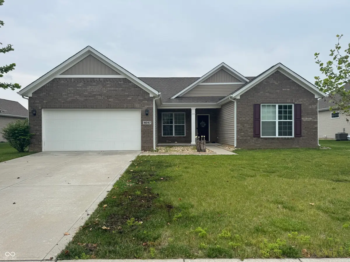 4047 N Oval Lane, Greenwood, IN 46142 - #1