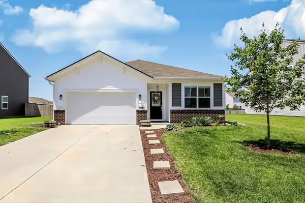 358 Switchgrass Lane, Whiteland, IN 46184