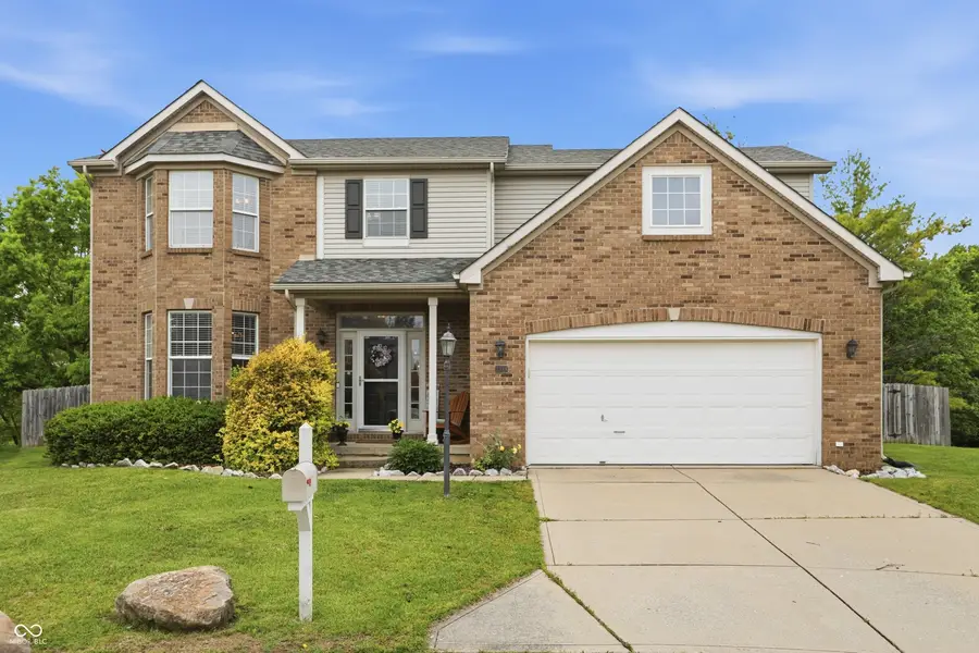 3388 Buckmoor Parkway, Greenwood, IN 46143 - #2