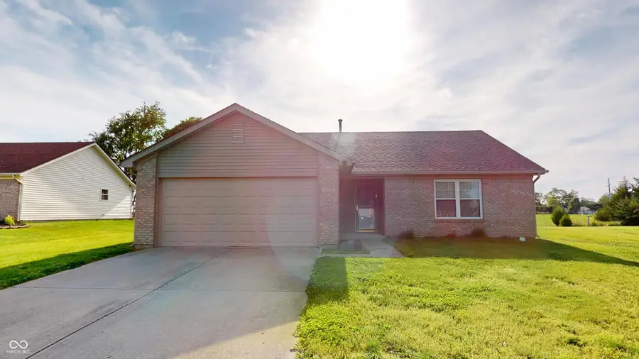 1096 Bumblebee Way, Greenfield, IN 46140 - #2