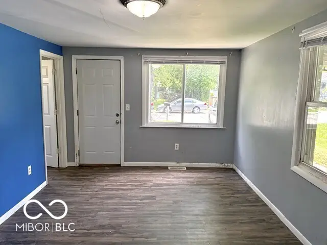 2109 S Delawanda Avenue, Muncie, IN 47302 - #3