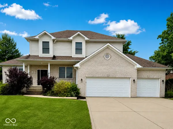 5263 Brooks Bend, Greenwood, IN 46143