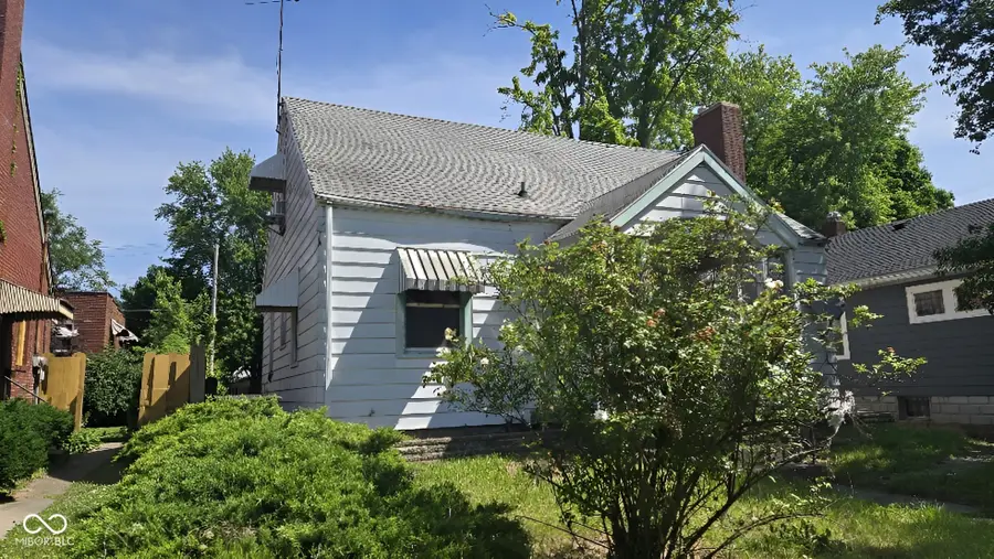1626 W 8th Street, Anderson, IN 46016 - #2