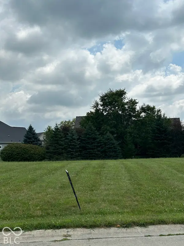 1111 Raintree Drive, Greenfield, IN 46140