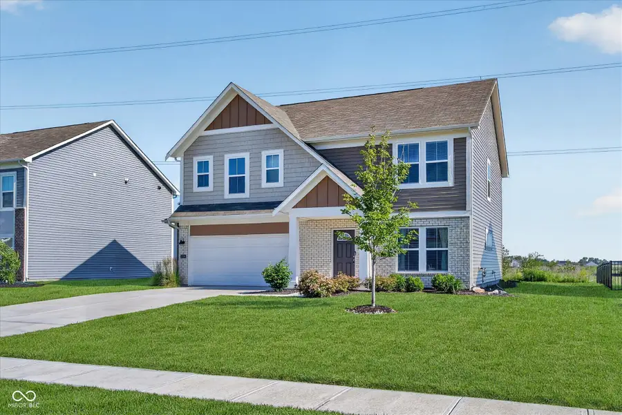 5526 Woods Pointe Drive, McCordsville, IN 46055 - #2