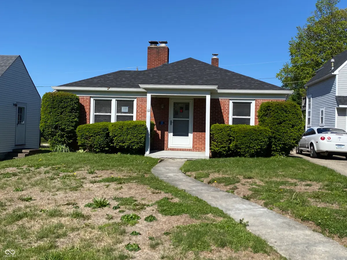 611 Chestnut Street, Anderson, IN 46012 - #1