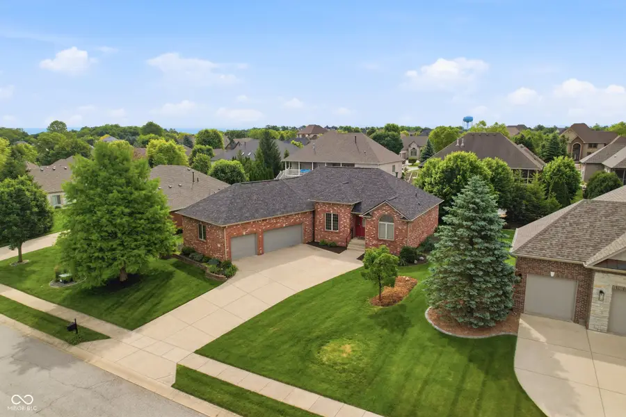 2937 Abbotsbury Court, Greenwood, IN 46143 - #3