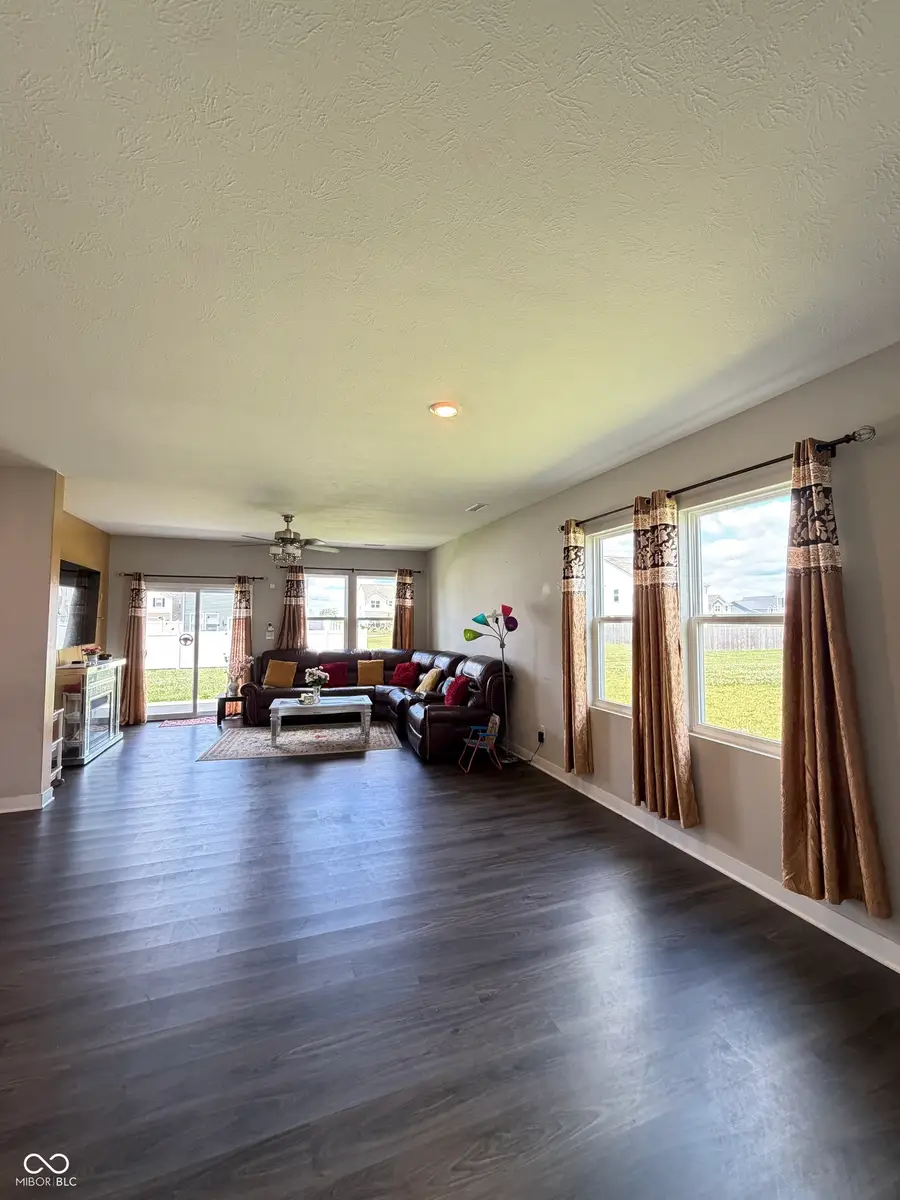 406 Switchgrass Lane, Whiteland, IN 46184 - #2