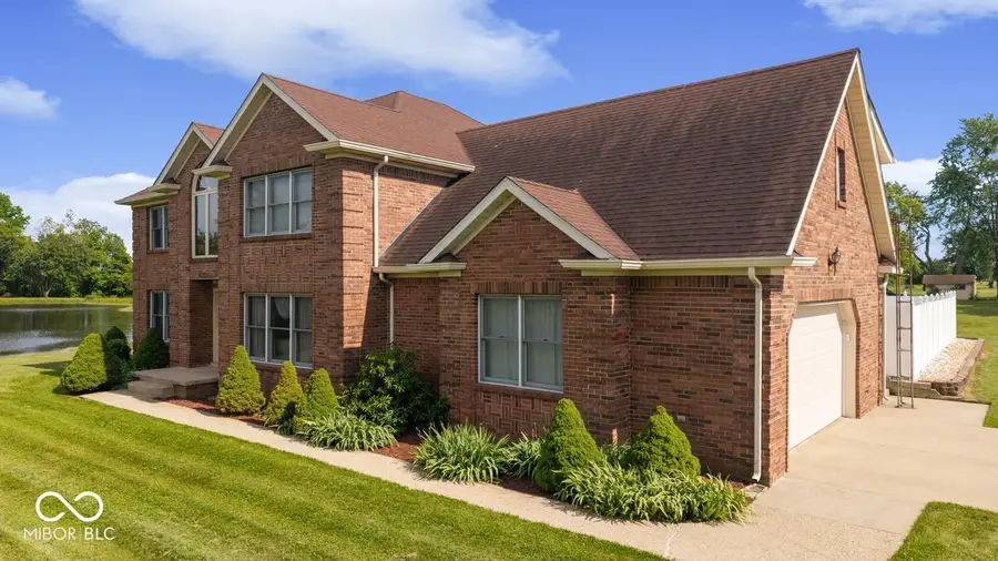 3877 Meadowbrook Drive, Seymour, IN 47274 - #2