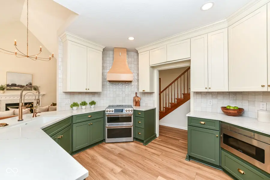 1895 Valley Drive, Carmel, IN 46280 - #3