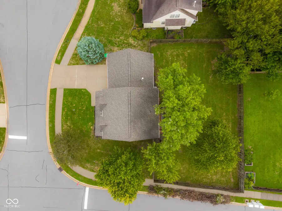 2228 Cameron Court, Columbus, IN 47203 - #2