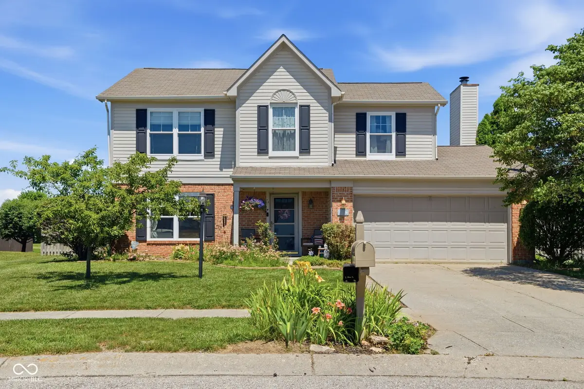 556 Alton Drive, Greenwood, IN 46143 - #1