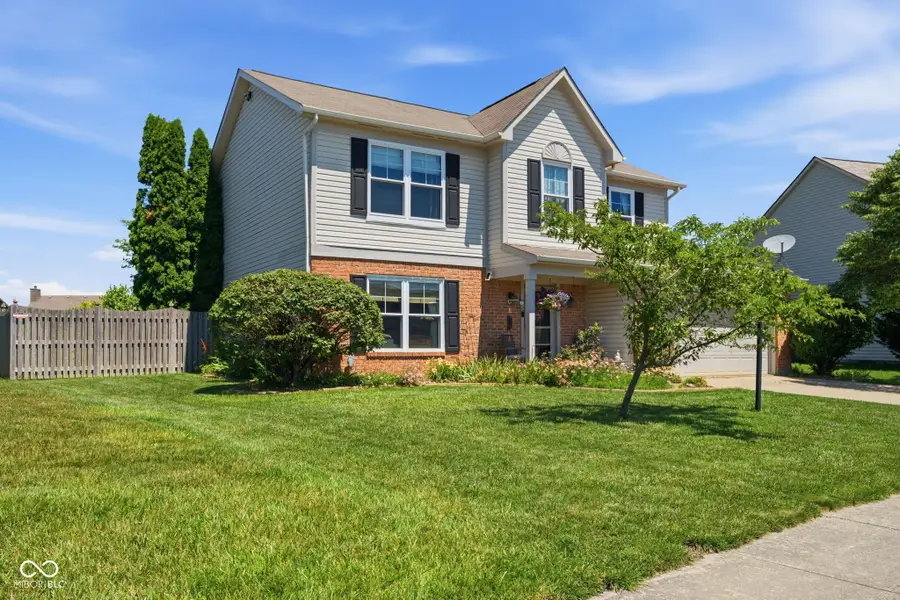 556 Alton Drive, Greenwood, IN 46143 - #3