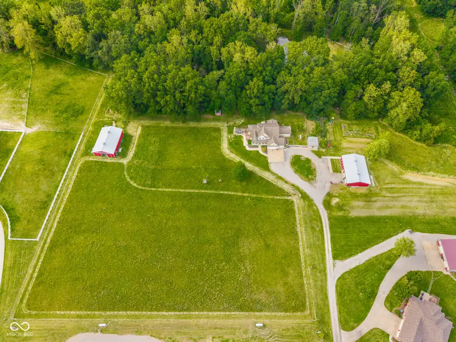 9598 W 300 S, Columbus, IN 47201 - #2