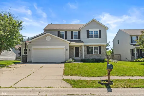 8519 Walden Trace Drive, Indianapolis, IN 46278