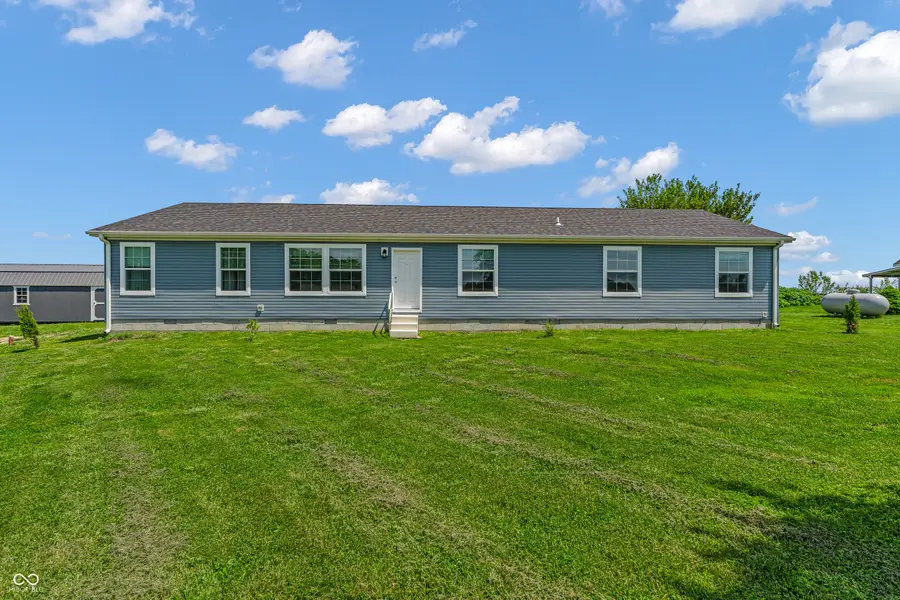 2493 S Mckinney Road, Hillsboro, IN 47949 - #3