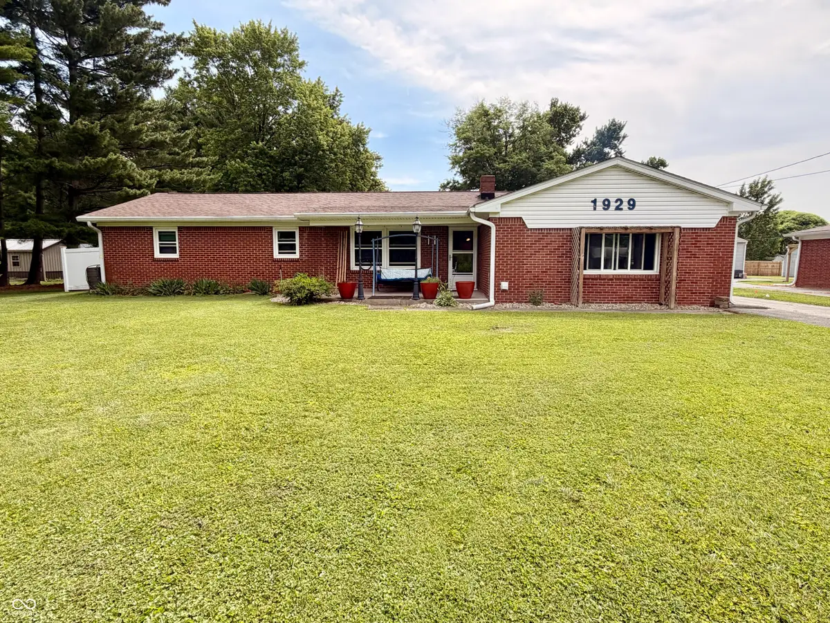 1929 N Avon Avenue, Avon, IN 46123 - #1
