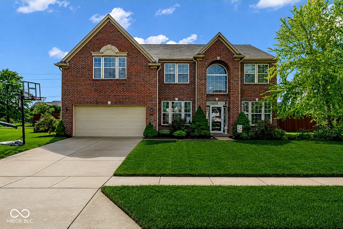 8284 Balmoral Lane, Avon, IN 46123 - #1