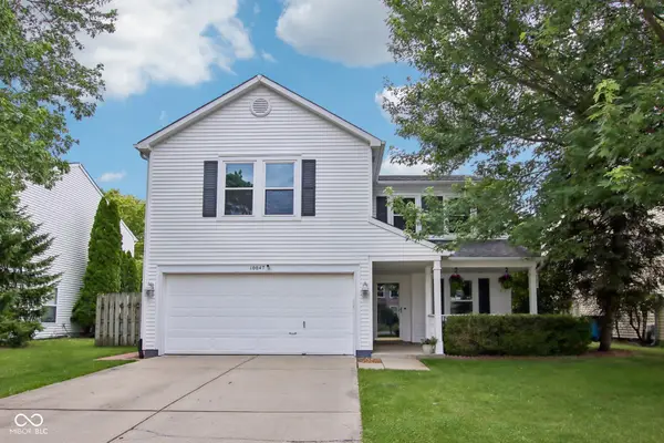 10047 Sapphire Berry Lane, Fishers, IN 46038