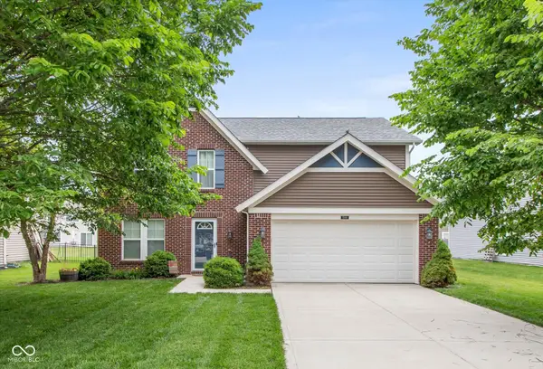 5588 W Woodhaven Drive, McCordsville, IN 46055