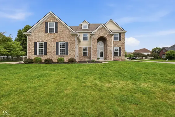 14703 Newport Drive, Westfield, IN 46074