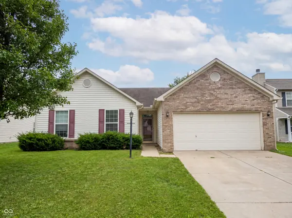 11377 Shady Hollow Lane, Indianapolis, IN 46229